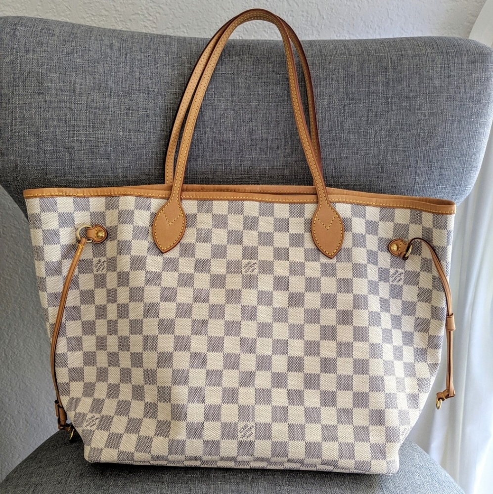 Louis Vuitton Neverfull MM